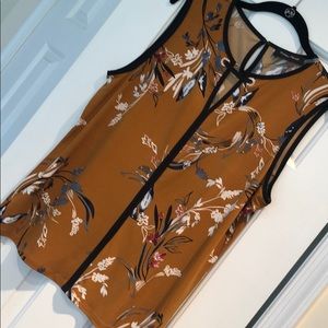 Ivanka Trump Sleeveless Blouse - L